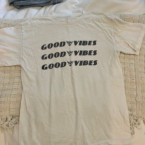 brandy melville good vibes tshirt
